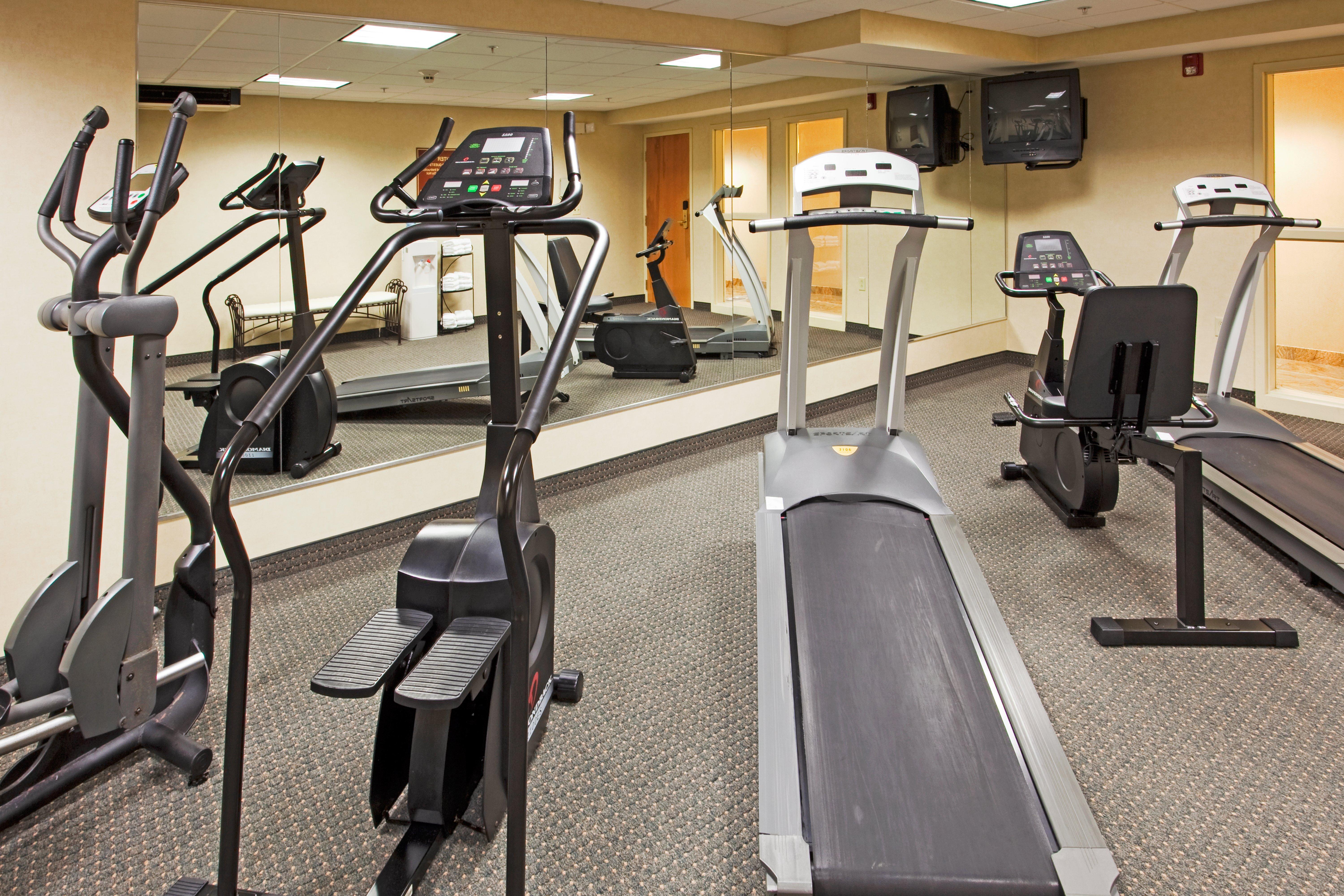 Holiday Inn Express Hotel & Suites Boston - Marlboro By Ihg Hudson Extérieur photo