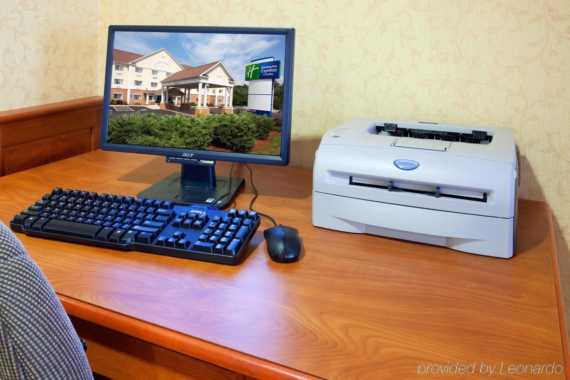 Holiday Inn Express Hotel & Suites Boston - Marlboro By Ihg Hudson Extérieur photo